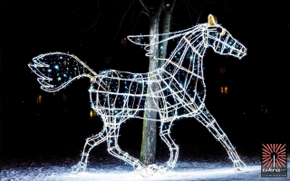 Светодиодная 3D-фигура "Лошадь" на ул. Владимирова в Гомеле